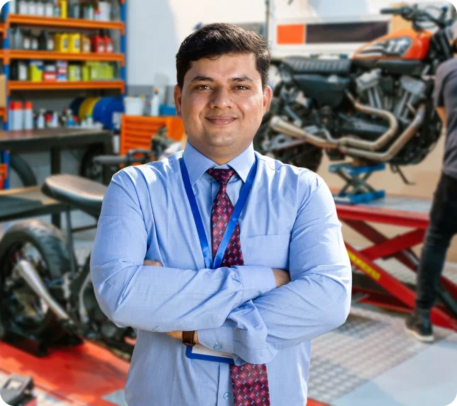 Salesman in auto shop; SFA software for auto ancillary industry.